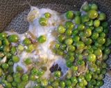 Foto del paso 2 de la receta: Ensalada de arvejas a la clara de huevo con fideos dedalitos