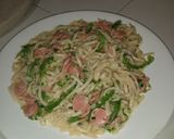 Foto del paso 4 de la receta: Espaguetis con salchicha en crema de leche