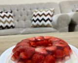Foto langkah ke 5 dari resep Pudinb merah putih strawberry cheese.