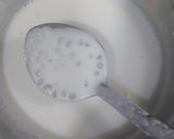 A picture of step 2 of Sabudana and semolina kheer.
