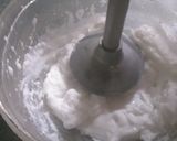 A picture of step 1 of Mango Mousse.