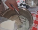 Foto langkah ke 1 dari resep Vanilla Bubble Gum Puding.