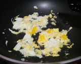 Foto langkah ke 3 dari resep Kwetiau Goreng Saus Tiram ala Verena.
