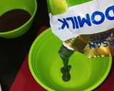 Foto langkah ke 6 dari resep Pie Coklat Matcha.