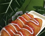 Foto langkah ke 7 dari resep Corndog Simpel (Roti sosis).