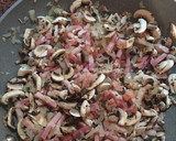 Foto del paso 3 de la receta: Quiche de espinacas y champiñones