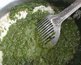 A picture of step 7 of Haryali Murg.