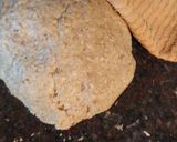 Foto del paso 5 de la receta: Galletitas de avena, con nuez y naranja, un poquito de chocolate