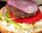 صورة لخطوة 3 من وصفة تشيز برغر😋🍔