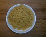 A picture of step 2 of Pasta Pie (Makaronopita).