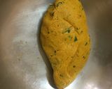 A picture of step 3 of Methi Thepla.