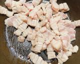 Hình bước làm 2 của món Cơm ngon nhà Huý 🏡: Mắm ruốc xào thịt sả ớt - Canh bí đỏ