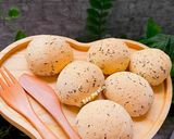 Hình bước làm 5 của món Bánh mì mè đen Hàn Quốc nướng nồi chiên không dầu
