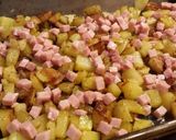 A picture of step 3 of Cheesy Potatoe Breakfast.