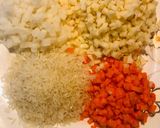 Hình bước làm 1 của món Cháo gà trống thiến và 3 củ