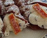 Foto del passaggio 3 della ricetta Cannoli home Made