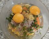 Foto langkah ke 2 dari resep Pizza Telur Veggie.