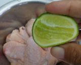 Foto langkah ke 2 dari resep Ayam Goreng Mentega.