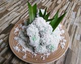 Foto langkah ke 4 dari resep Klepon ketan isi gula merah.