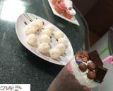 A picture of step 3 of Coconut laddoo.