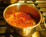 A picture of step 4 of Schezwan chutney.