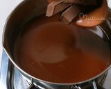 Foto langkah ke 7 dari resep Puding Coklat Karamel.