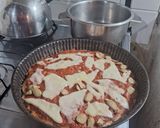 Foto del paso 7 de la receta: Pizza integral de queso y aceitunas