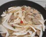 Foto langkah ke 4 dari resep Sup Oyong Jamur Tiram.