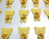 Foto langkah ke 6 dari resep Bear cookies.