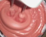 A picture of step 7 of Cream cake.