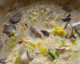 Foto del paso 5 de la receta: Quiche de pera y champiñones