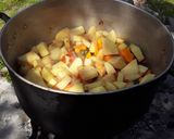 Foto del paso 4 de la receta: Guiso de legumbres a la leña