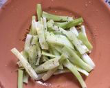 Foto del passaggio 3 della ricetta Insalata di torsoli di rapa