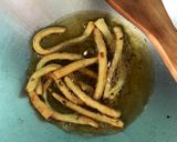 Foto langkah ke 9 dari resep 04. Stik Bawang.