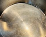 A picture of step 1 of One Pot Garlicky Linguine.