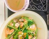 Hình bước làm 7 của món Bún gạo xào tôm thịt