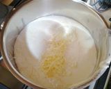 Foto del paso 1 de la receta: Salsa de 4 quesos