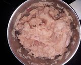 A picture of step 1 of Tasty chicken bread cone.