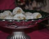 Walnuts Snowballs recipe step 9 photo