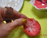 A picture of step 8 of Geode Chocolate Eggs.