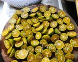 Hình bước làm 1 của món Quật rim đường phèn