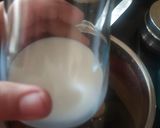 A picture of step 2 of Papaya milk smoothie.
