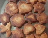 A picture of step 5 of Jaggery mithery.