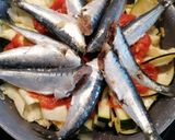 Foto del paso 2 de la receta 149. Sardinas con tomate y verduras