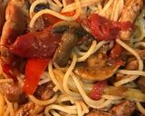Фото кроку 4 до Спагетти с овощами и мясом WOK.