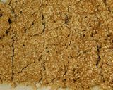 எள் சிக்கி (Ellu chikki recipe in tamil) ரெசிபி ஸ்டேப் 3 புகைப்படம்