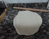 Foto del paso 2 de la receta: Medialunas de manteca