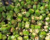 A picture of step 2 of Bhindi do pyaza.
