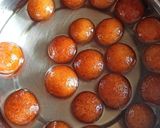 A picture of step 7 of Gulab jamun.