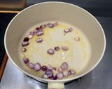 Foto langkah ke 3 dari resep Oseng Telur Cabe Bawang.